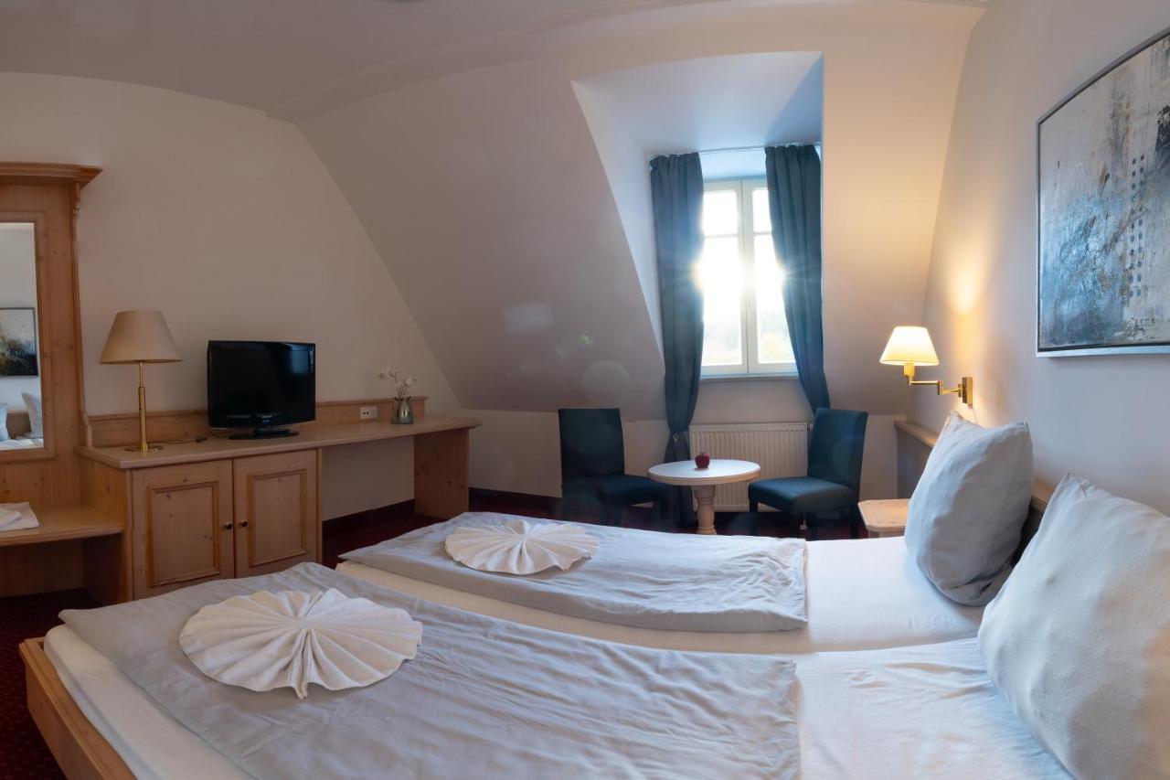 Deutenhof Hotel, Restaurant & Veranstaltung Bad Abbach Extérieur photo